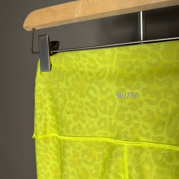 WITH Wear It To Heart• Neon Yellow Lime Green Leopard Cheetah Leggings • XS - Picture 7 of 9